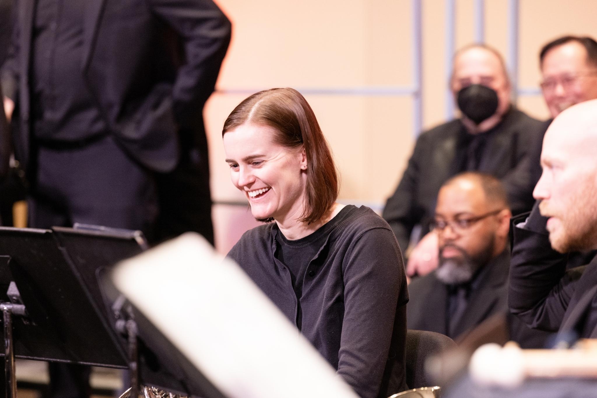 masterworks-choral-ensemble-singers-smiling-15