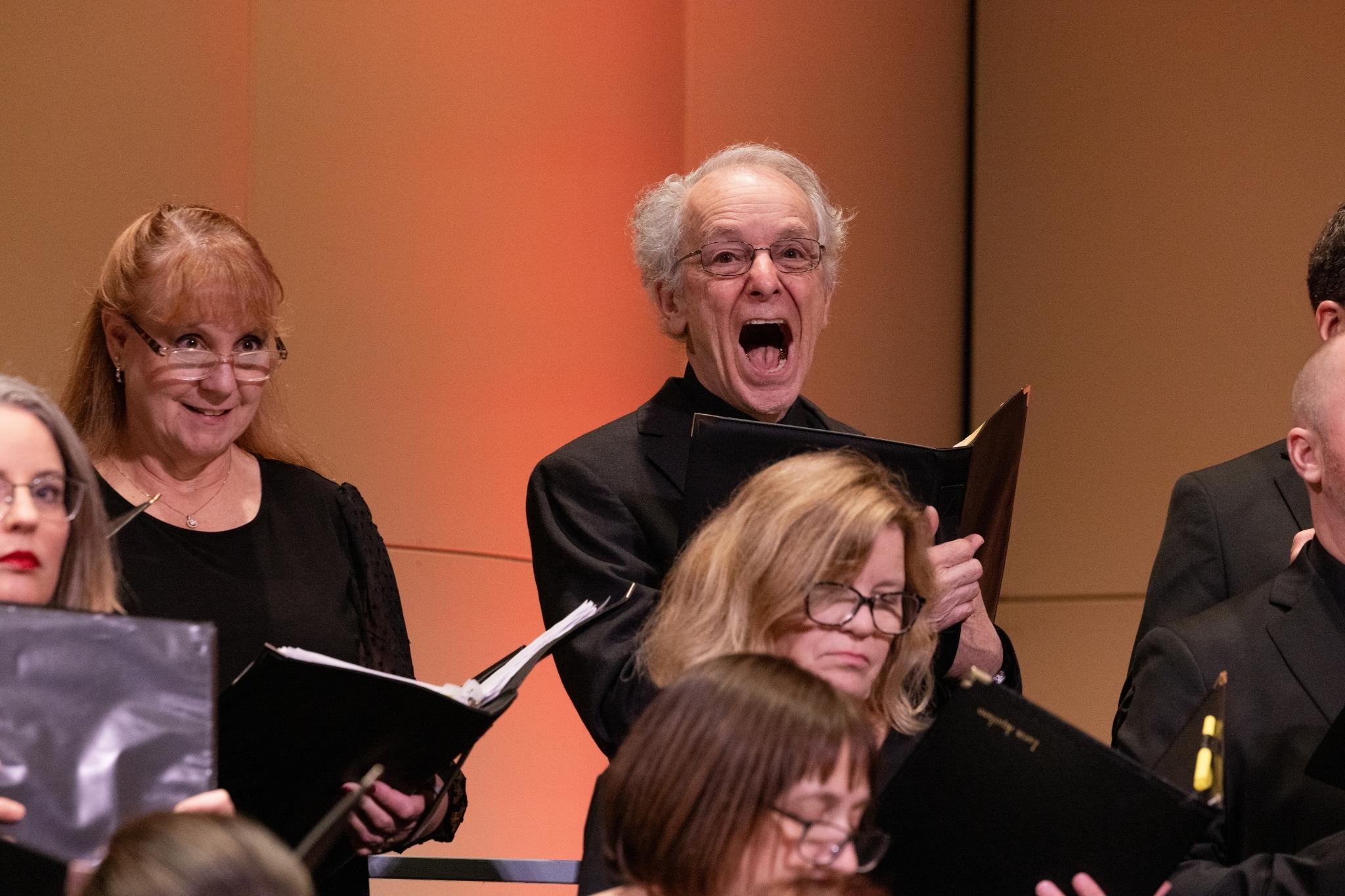 masterworks-choral-ensemble-singers-smiling-22